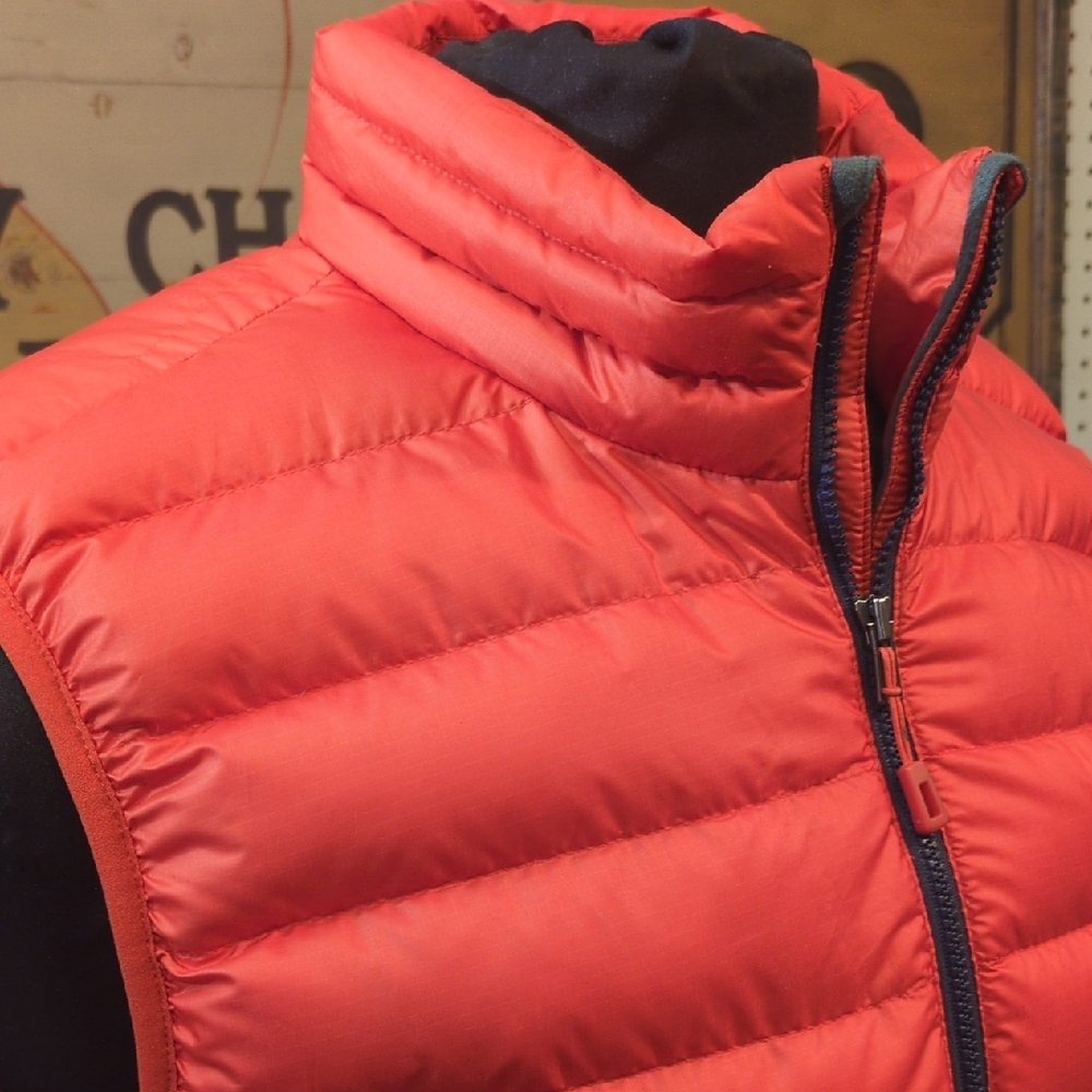 Patagonia Vibrant Orange Down Vest Medium